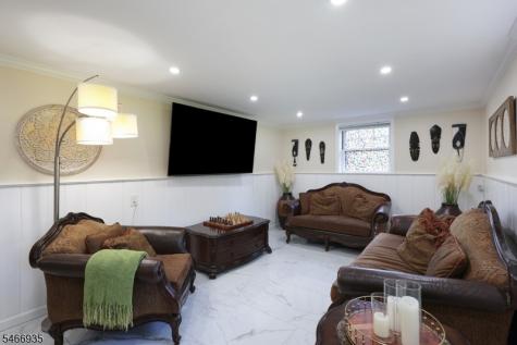 62 Guinard Drive Watchung NJ 07069
