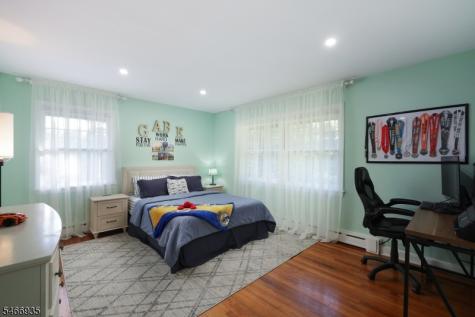 62 Guinard Drive Watchung NJ 07069