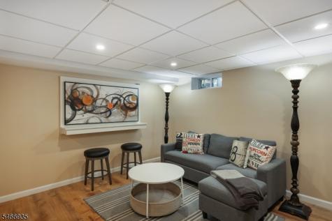 62 Guinard Drive Watchung NJ 07069