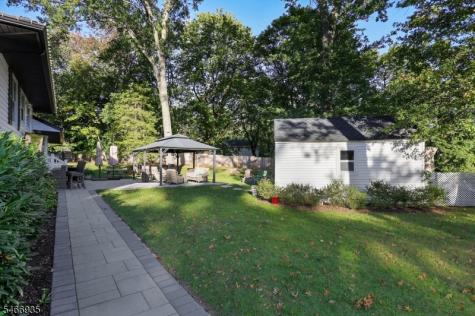 62 Guinard Drive Watchung NJ 07069