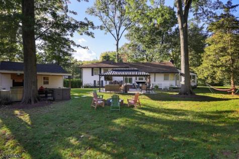 62 Guinard Drive Watchung NJ 07069