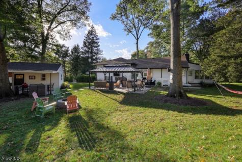 62 Guinard Drive Watchung NJ 07069
