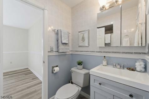 81 Hudson Avenue Ridgefield Park Village NJ 07660
