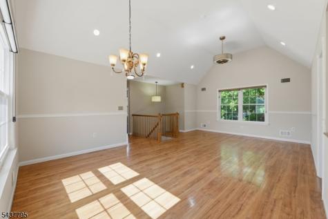 81 Hudson Avenue Ridgefield Park Village NJ 07660
