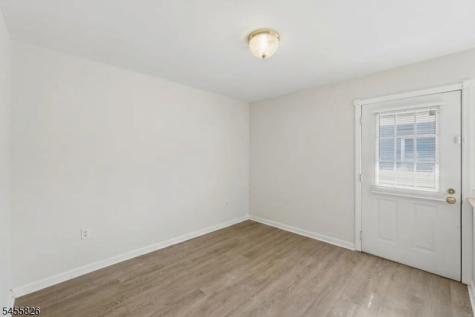 81 Hudson Avenue Ridgefield Park Village NJ 07660