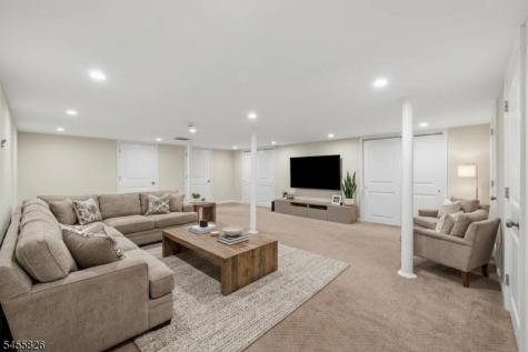 81 Hudson Avenue Ridgefield Park Village NJ 07660