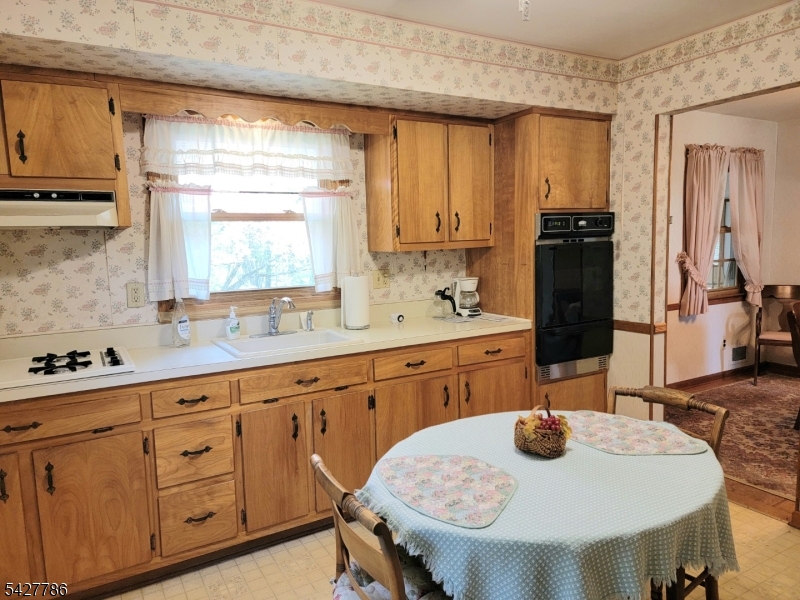 484 Stony Brook Drive Bridgewater NJ 08807