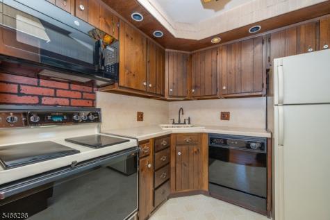 150 Franklin Street Verona NJ 07044