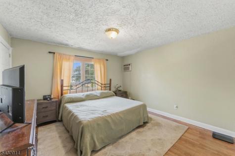 2246 Hobart Street Union NJ 07083