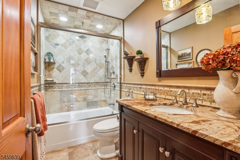 3 Skurla Lane Hanover NJ 07981