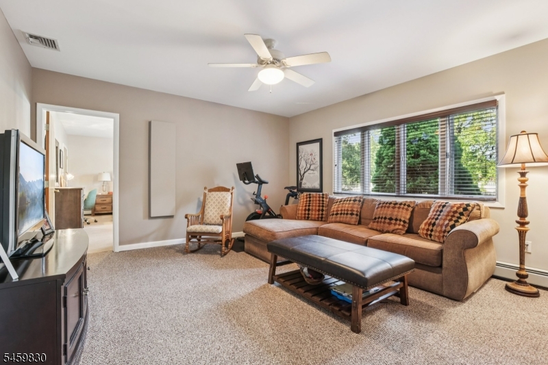 3 Skurla Lane Hanover NJ 07981