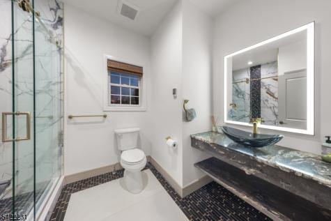 25 Lamerson Road Chester NJ 07930