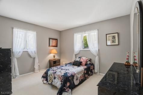 262 Timber Drive Berkeley Heights NJ 07922