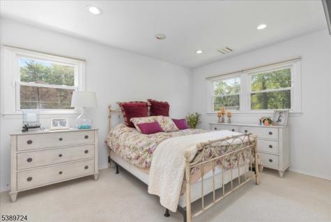 15 Wedgewood Drive Bernards NJ 07920