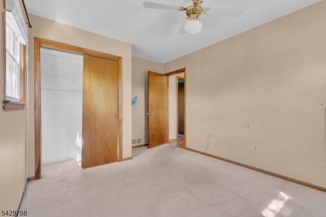 3 Wilton Avenue Middlesex NJ 08846