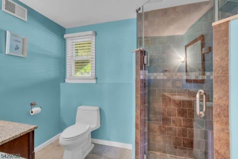 3 Wilton Avenue Middlesex NJ 08846