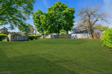 3 Wilton Avenue Middlesex NJ 08846