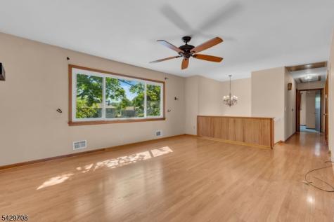 3 Wilton Avenue Middlesex NJ 08846