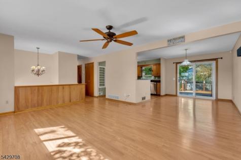 3 Wilton Avenue Middlesex NJ 08846