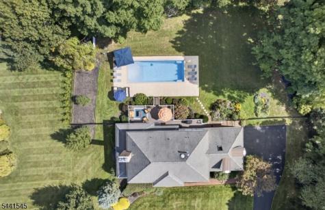 3 Old Farmstead Road Chester NJ 07930