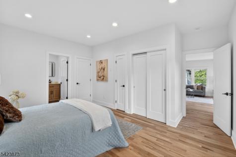 287 Orange Road Montclair NJ 07042