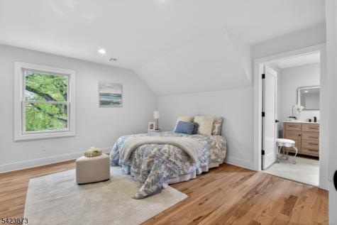 287 Orange Road Montclair NJ 07042
