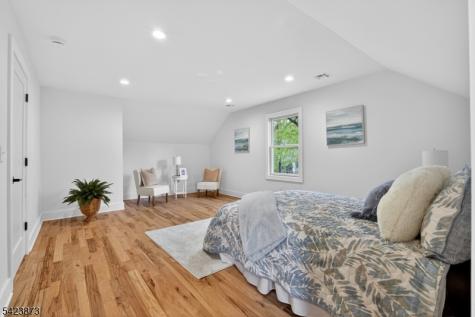 287 Orange Road Montclair NJ 07042