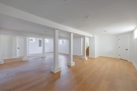 287 Orange Road Montclair NJ 07042
