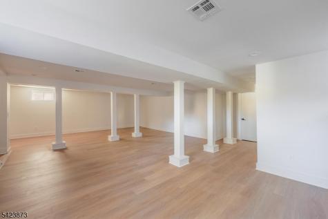 287 Orange Road Montclair NJ 07042