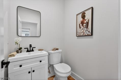 287 Orange Road Montclair NJ 07042