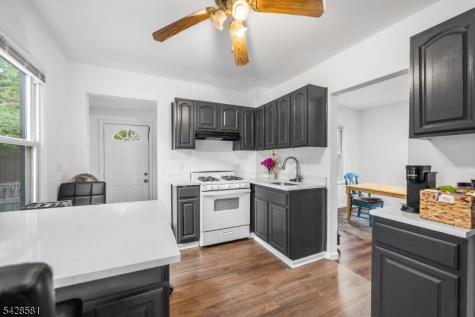 637 Union Street City Of Orange NJ 07050