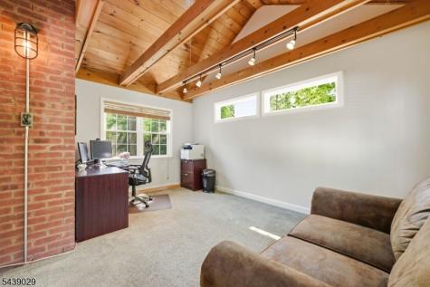 62 Fells Road Verona NJ 07044