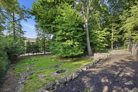 62 Fells Road Verona NJ 07044