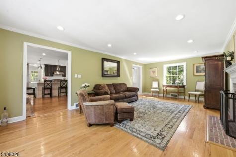 62 Fells Road Verona NJ 07044