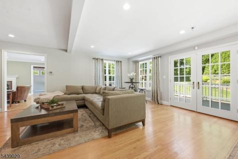 62 Fells Road Verona NJ 07044