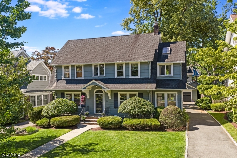 54 Aubrey Road Montclair NJ 07043