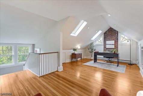 54 Aubrey Road Montclair NJ 07043