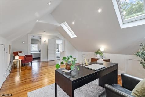54 Aubrey Road Montclair NJ 07043