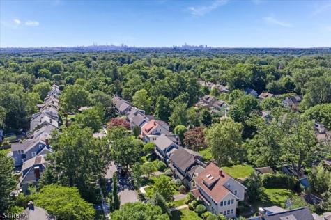 54 Aubrey Road Montclair NJ 07043