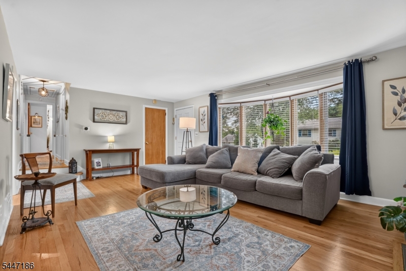 72 Lyons Place Springfield NJ 07081