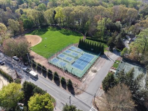 9 Macleay Road Montville NJ 07045