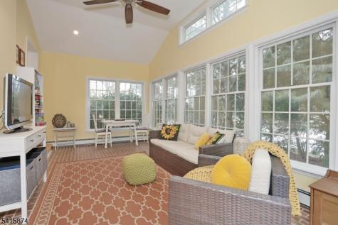 215 Hill Street Midland Park NJ 07432
