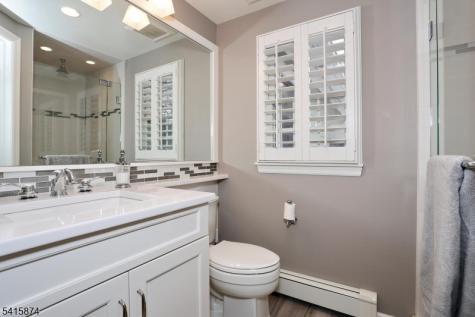 215 Hill Street Midland Park NJ 07432