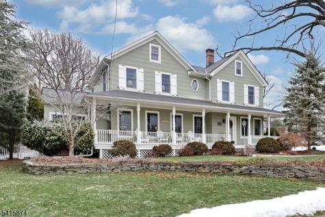 215 Hill Street Midland Park NJ 07432