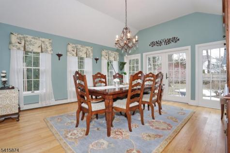 215 Hill Street Midland Park NJ 07432