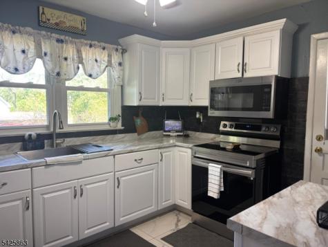 225 Sunnymead Road Hillsborough NJ 08844
