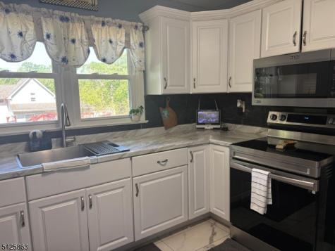 225 Sunnymead Road Hillsborough NJ 08844