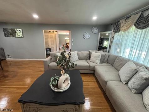 225 Sunnymead Road Hillsborough NJ 08844