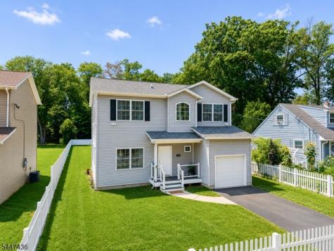 158 Woodland Avenue Ewing NJ 08638