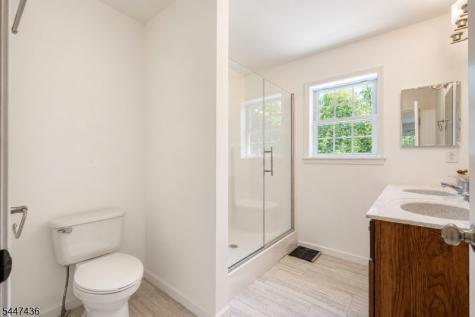 158 Woodland Avenue Ewing NJ 08638